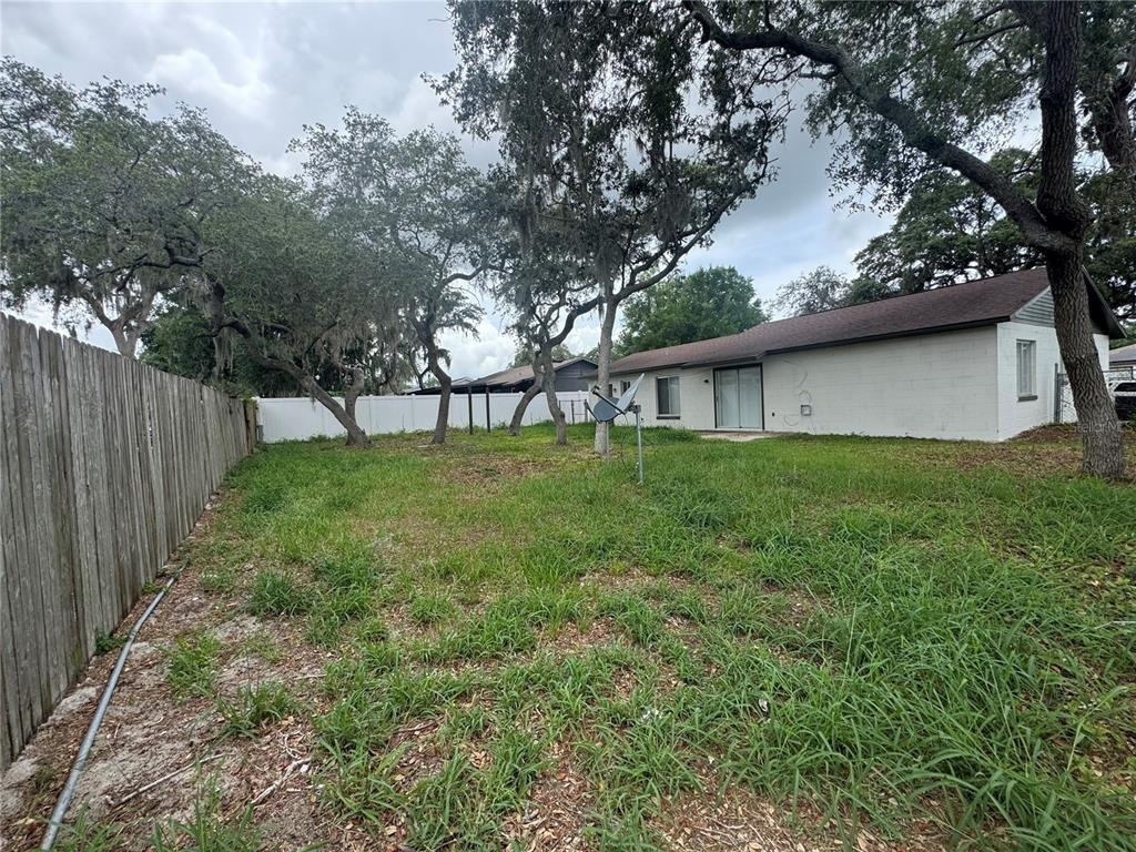 1013 Arizona Court - Photo 24
