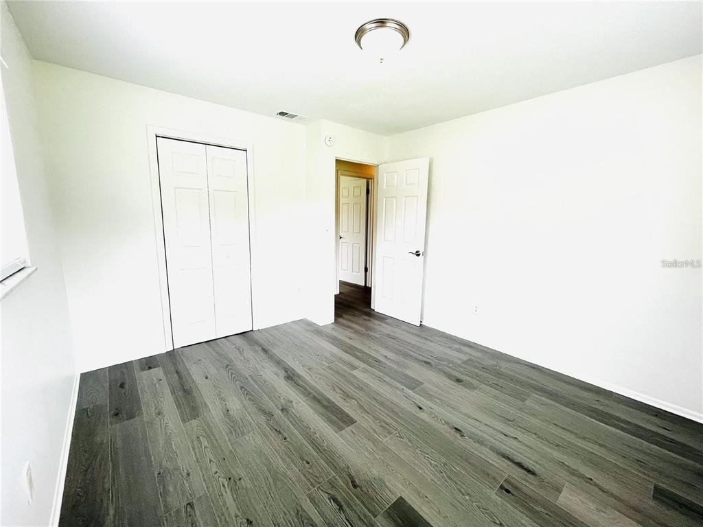 1509 Phyllis Street - Photo 5