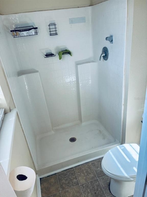 5662 Oakwood Knoll Drive - Photo 5