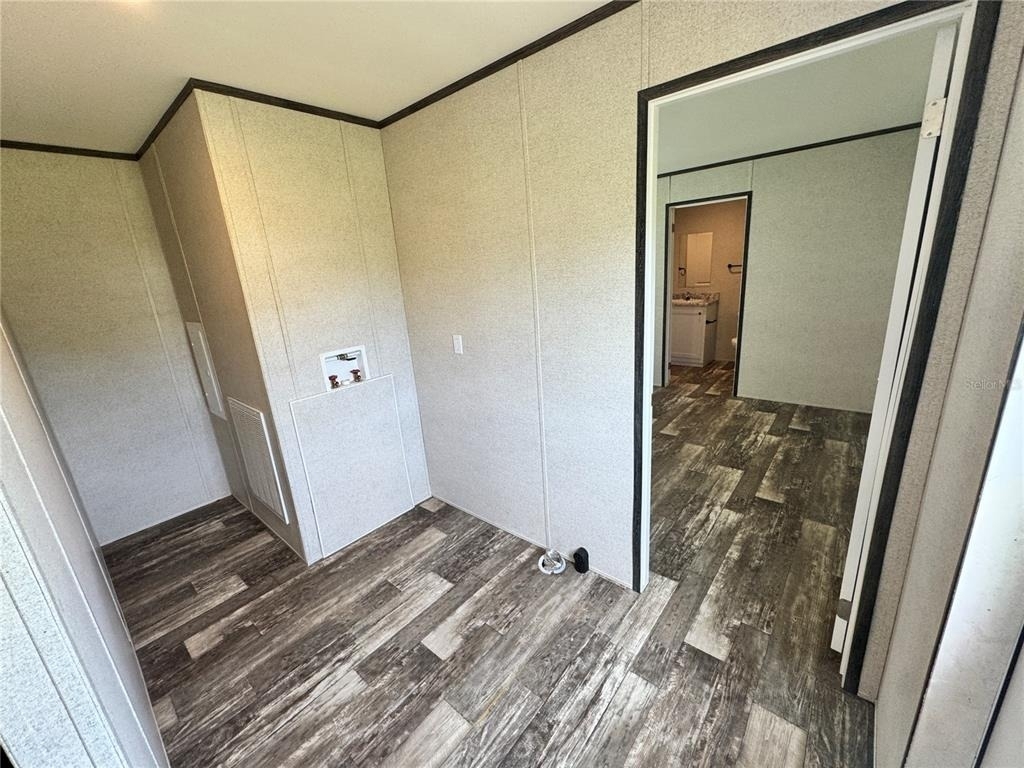 1115 Nw 12th Lane - Photo 8