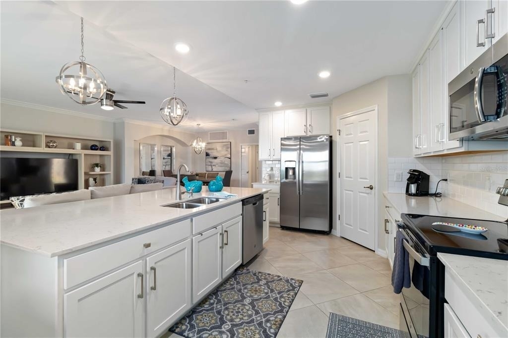 10805 Tarflower Drive - Photo 13