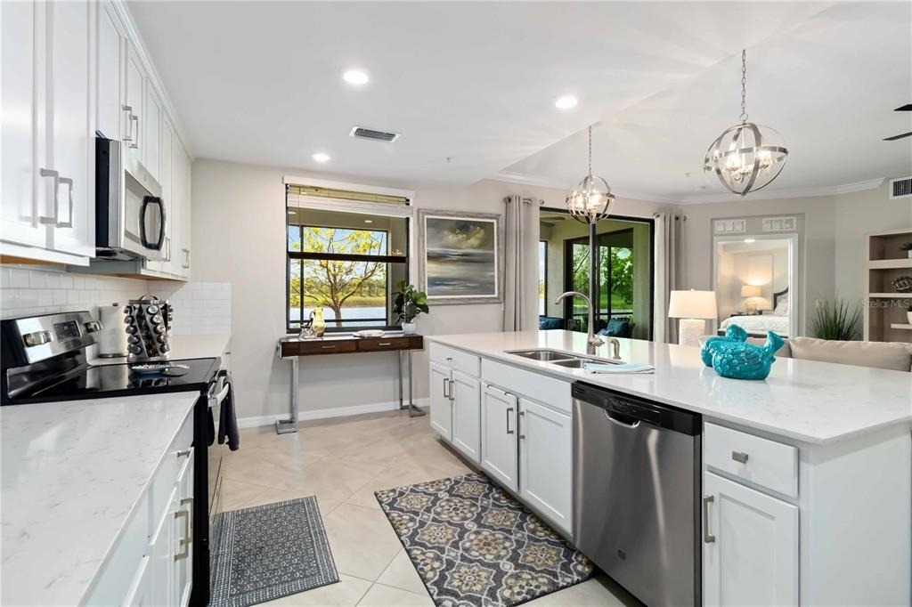 10805 Tarflower Drive - Photo 17