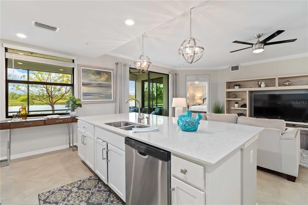 10805 Tarflower Drive - Photo 12