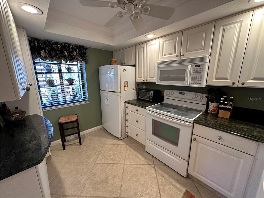 760 Avenida Estancia - Photo 6