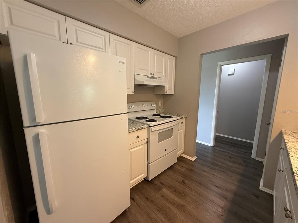 364 Briarwood Road - Photo 7