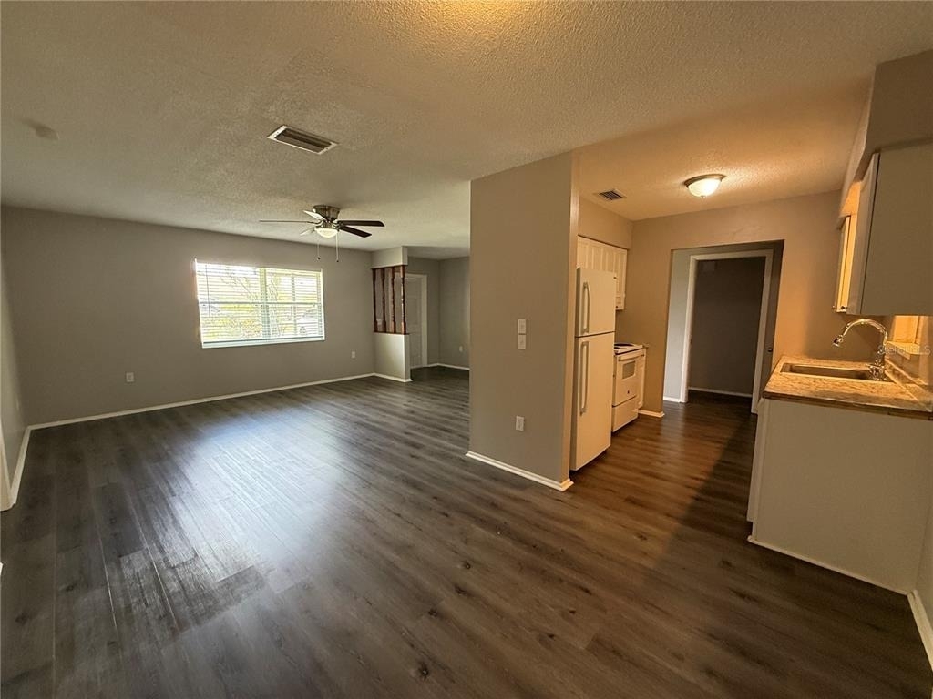 364 Briarwood Road - Photo 4