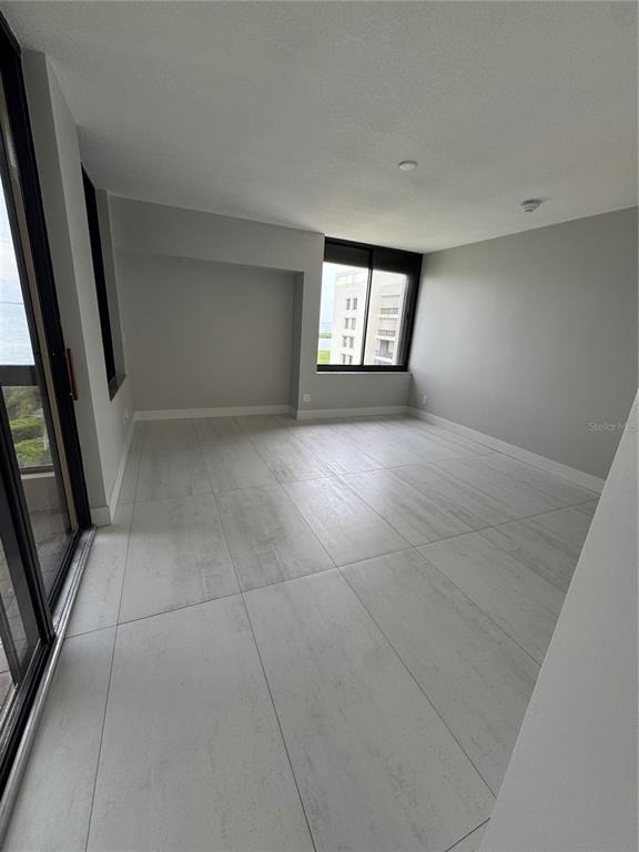 2020 Harbourside Drive - Photo 16
