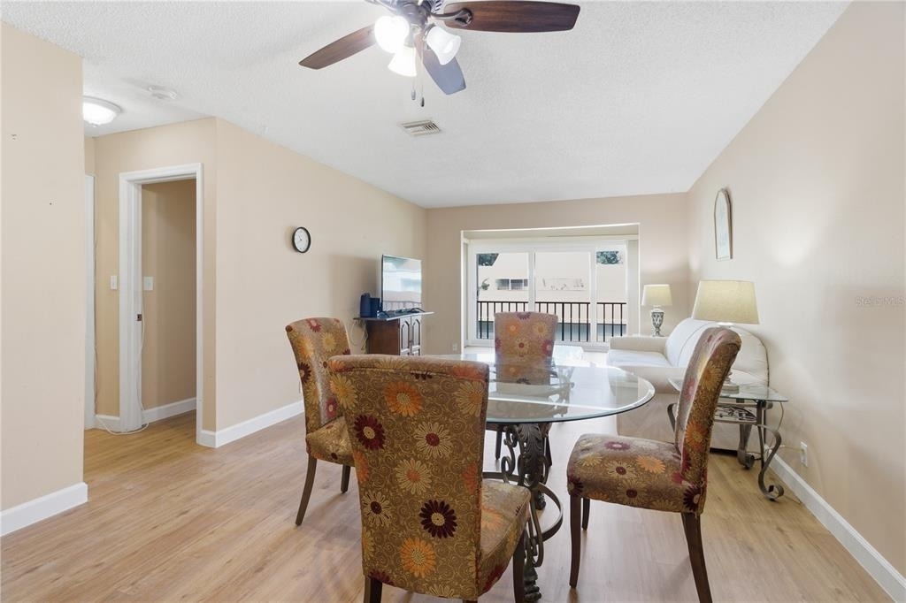 2060 Marilyn Street - Photo 5