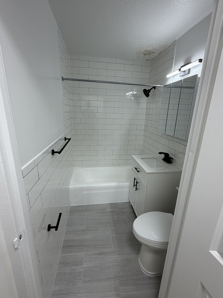 3333 Broadway - Photo 7