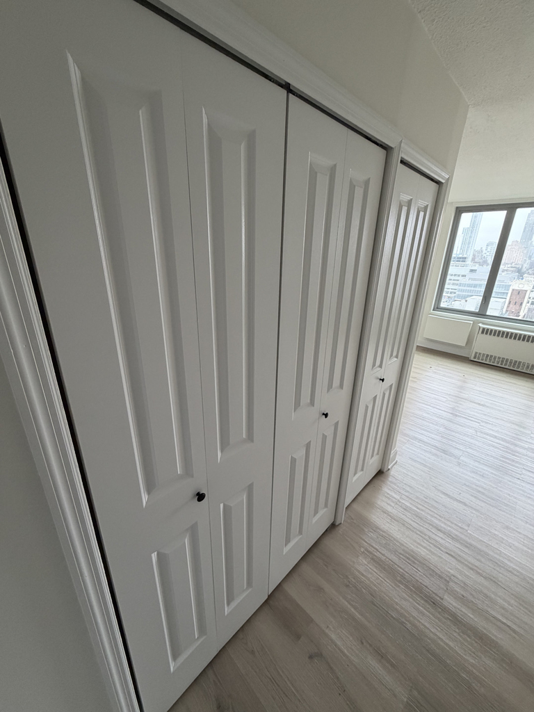 3333 Broadway - Photo 1