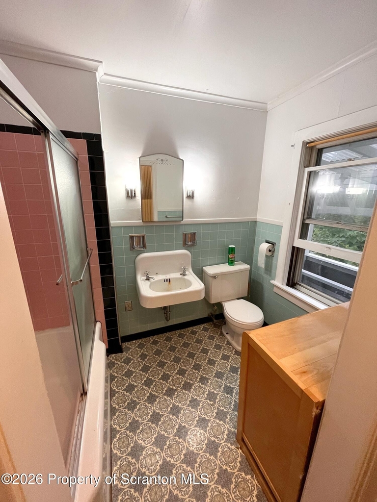 1707 Monroe Avenue - Photo 16