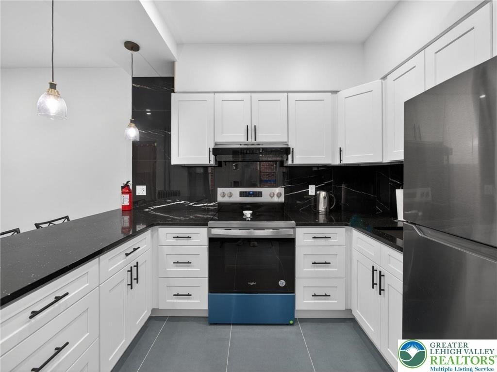 1341 W Chew Street - Photo 18