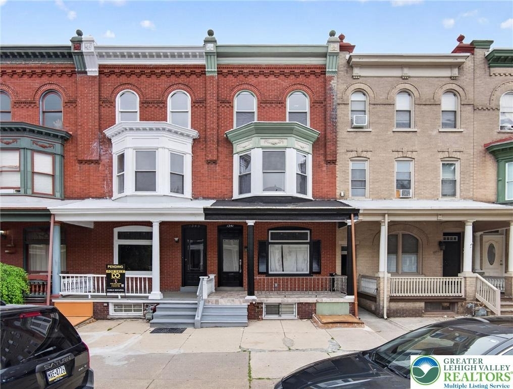 1341 W Chew Street - Photo 0