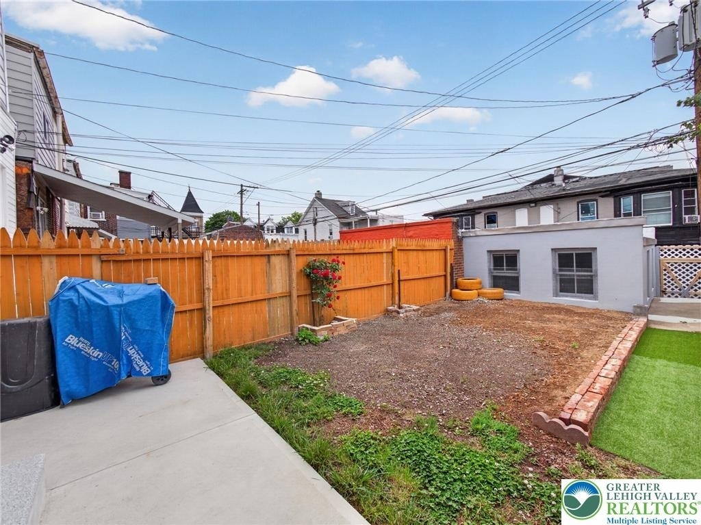 1341 W Chew Street - Photo 4