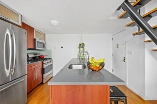 Eagle Street - Photo 0