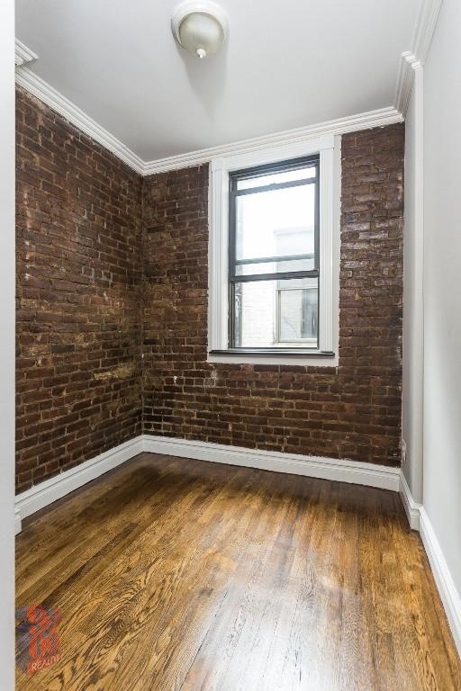 219 East 23rd Street - Photo 4