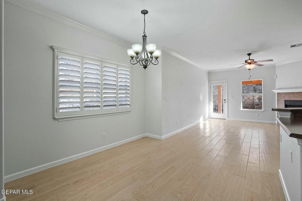 1451 Senda Del Sol Lane - Photo 4