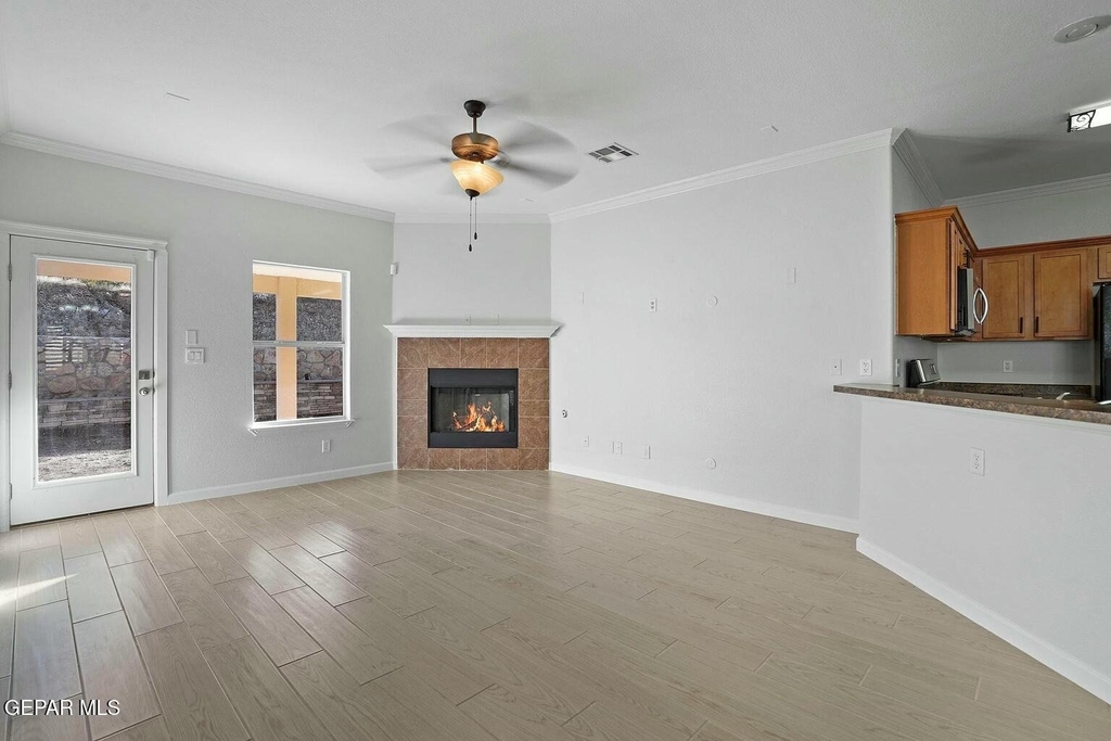 1451 Senda Del Sol Lane - Photo 8