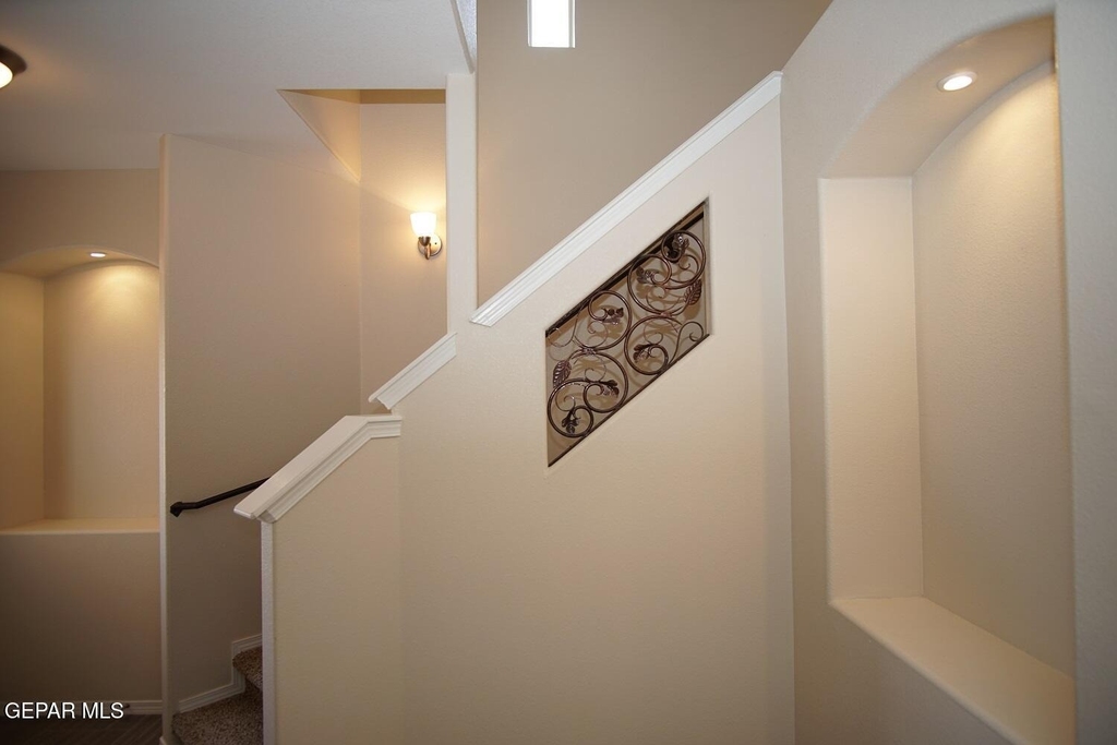 2136 William Caples Street - Photo 2