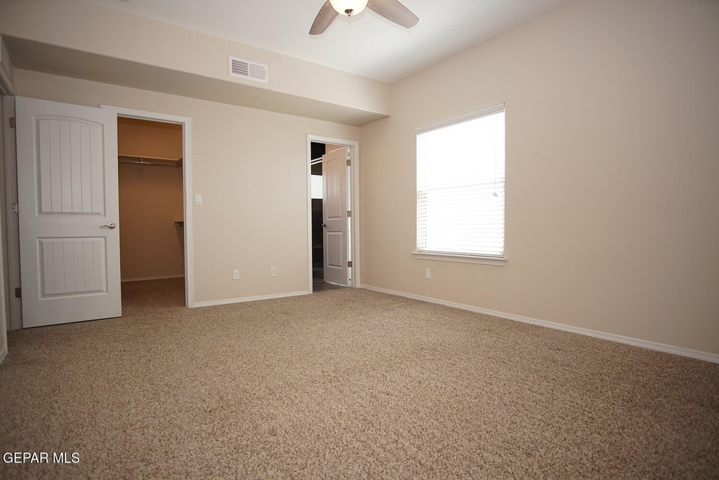 2136 William Caples Street - Photo 12