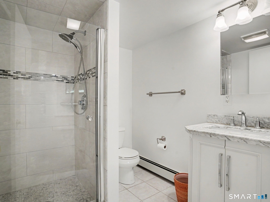 42 County Street - Photo 18
