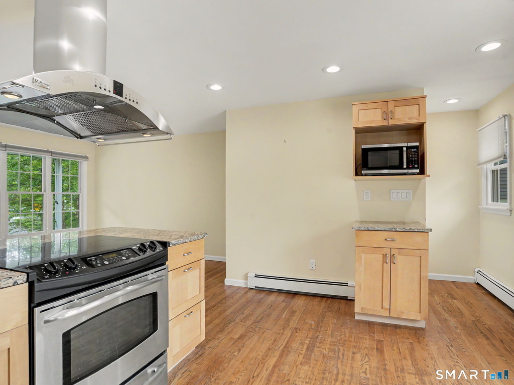 42 County Street - Photo 10