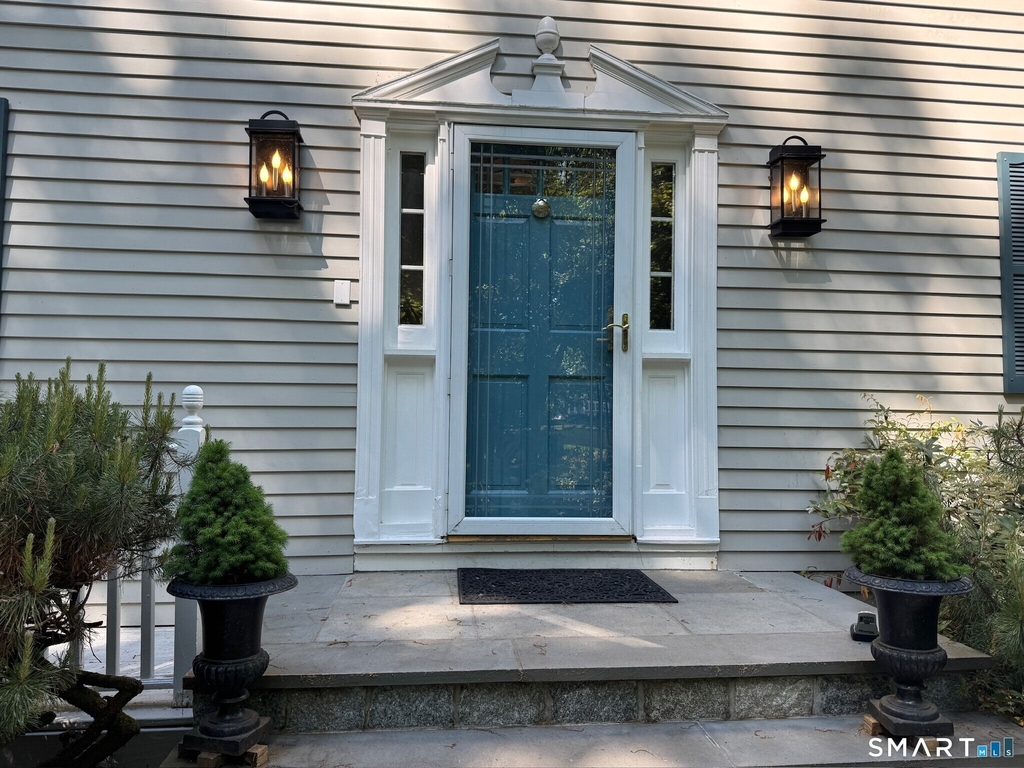91 Raymond Street - Photo 1