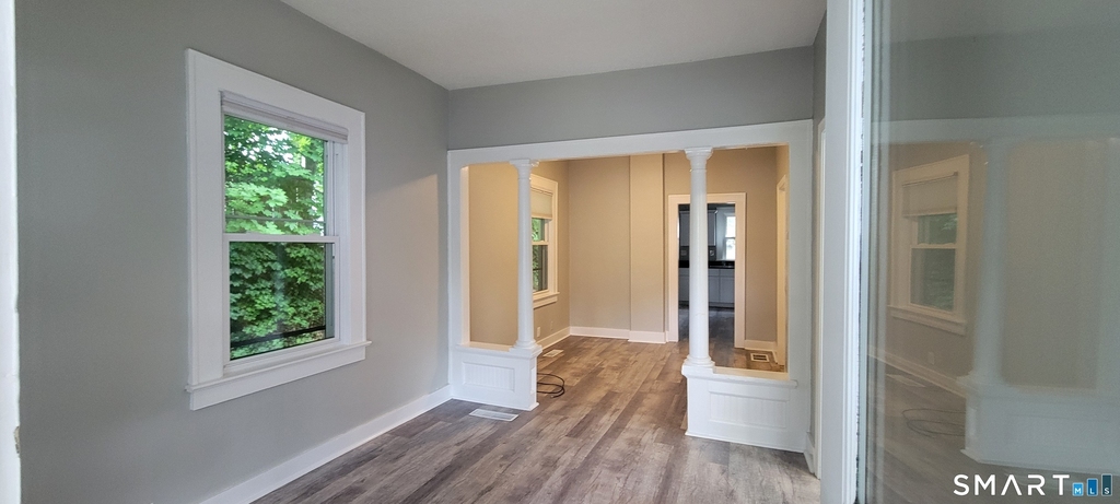 96 Berlin Avenue - Photo 1