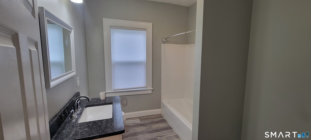 96 Berlin Avenue - Photo 9