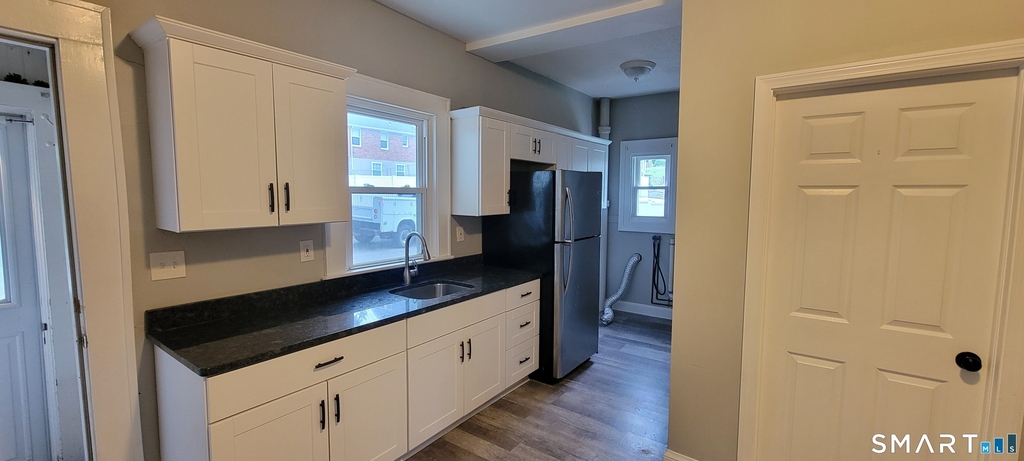 96 Berlin Avenue - Photo 8