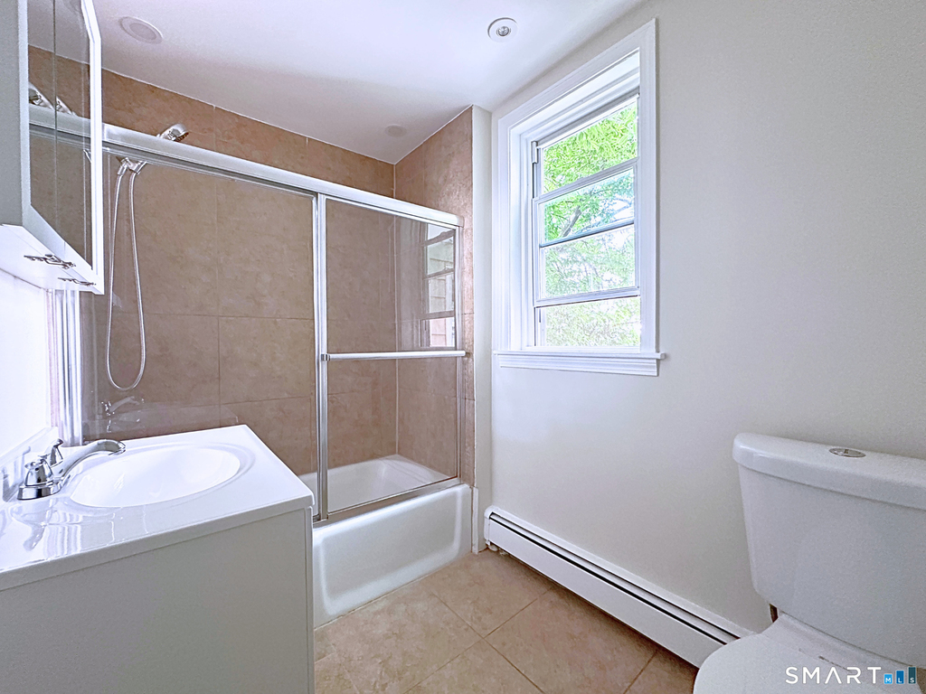 13 13 Bartlett Street - Photo 9