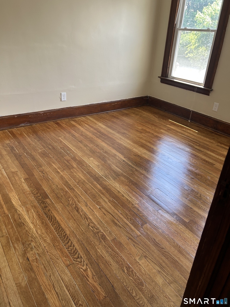31 Melrose Avenue - Photo 10