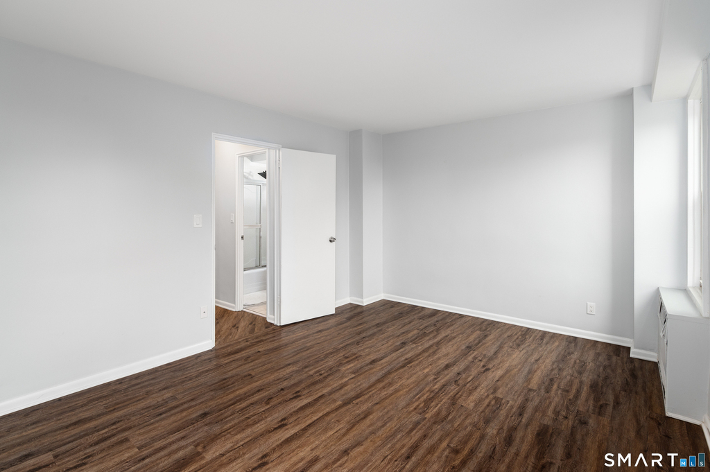 91 Strawberry Hill Avenue - Photo 6