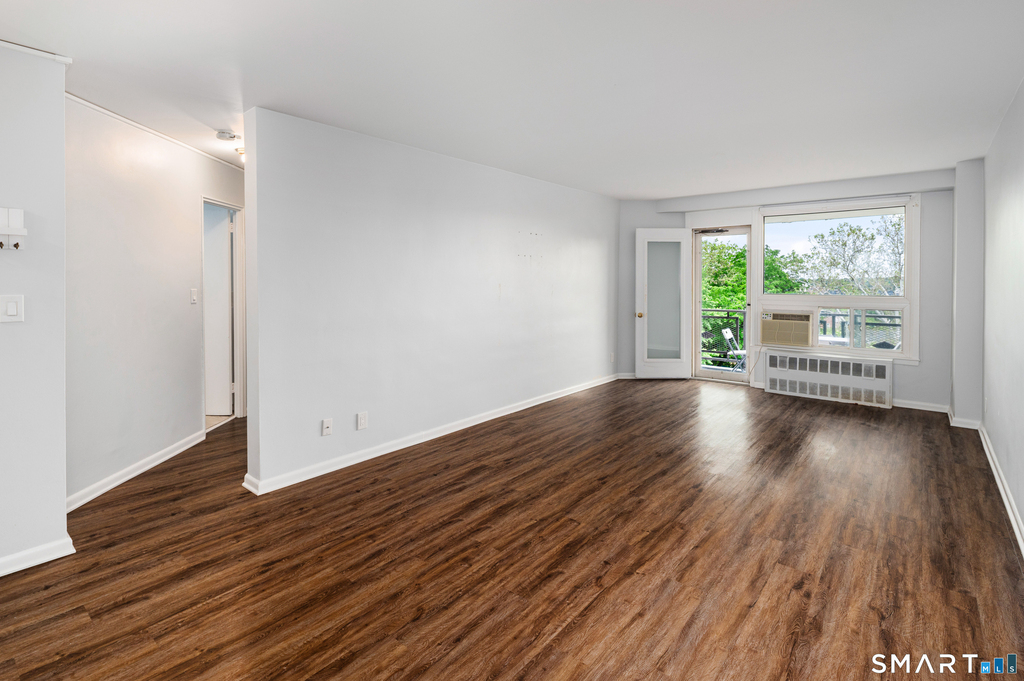 91 Strawberry Hill Avenue - Photo 4