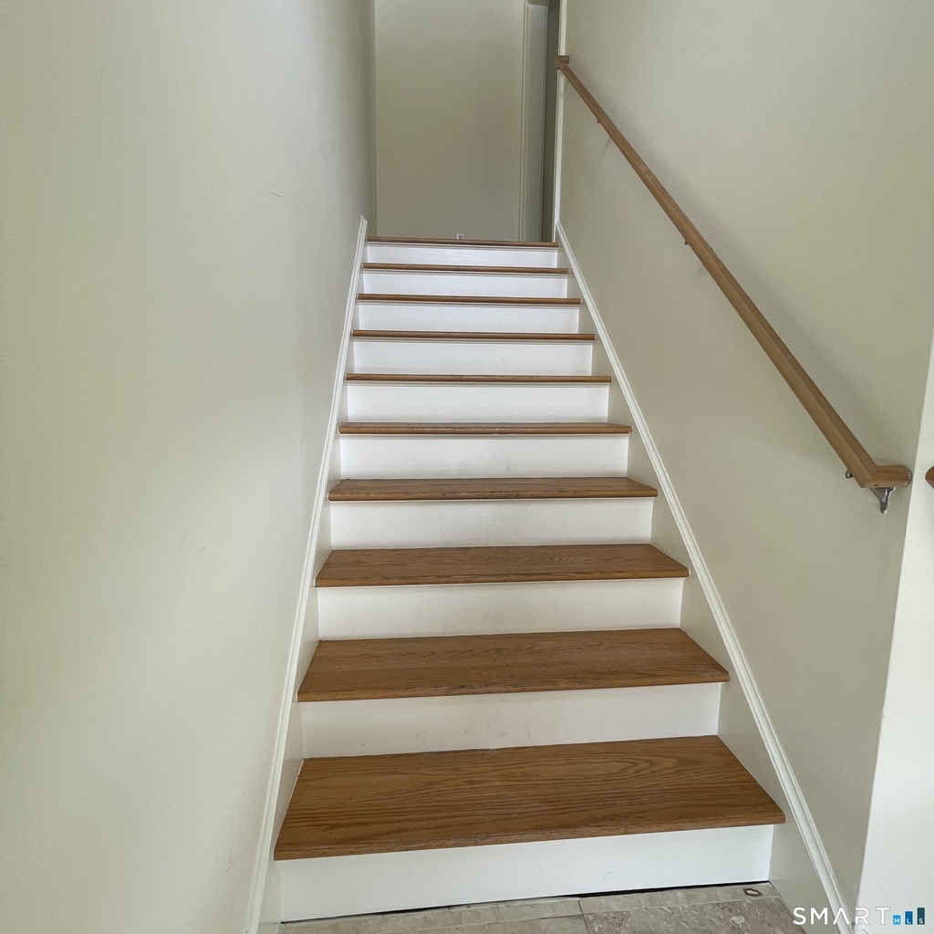 157 Main Street - Photo 2
