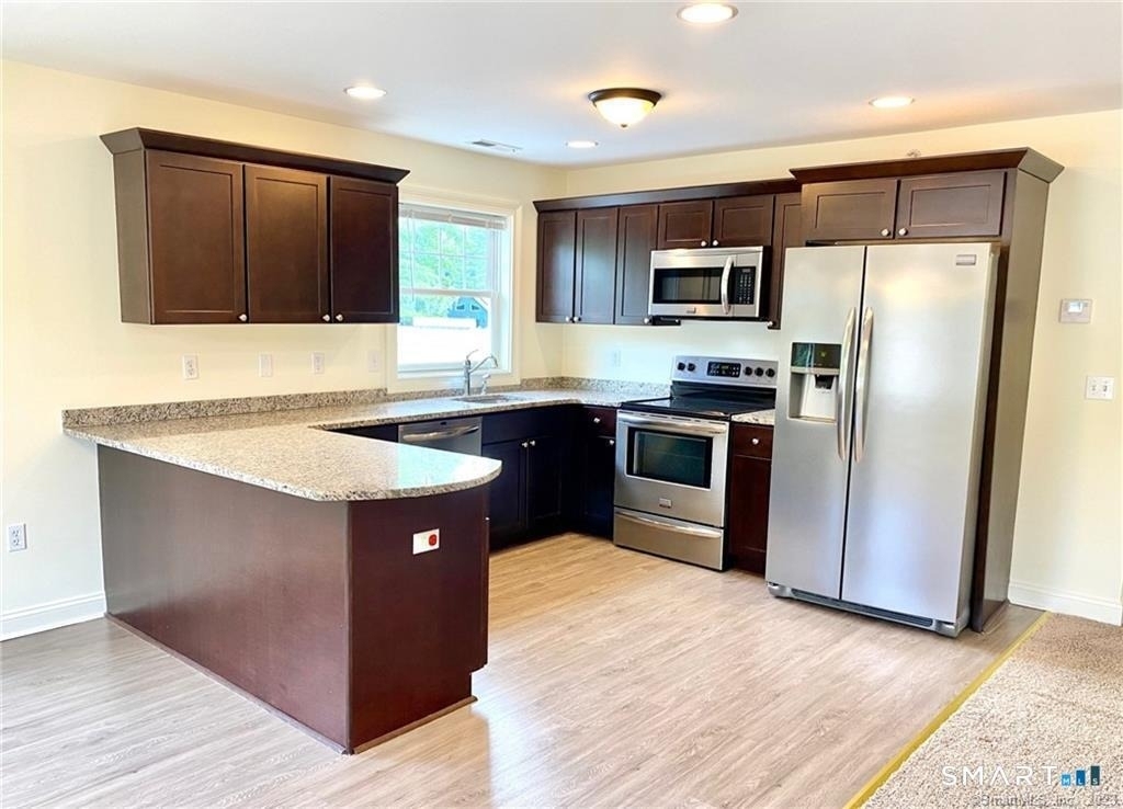 157 Main Street - Photo 6