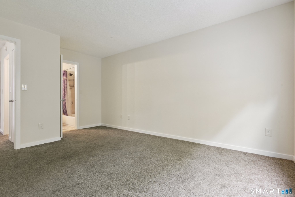 1425 Quinnipiac Avenue - Photo 10