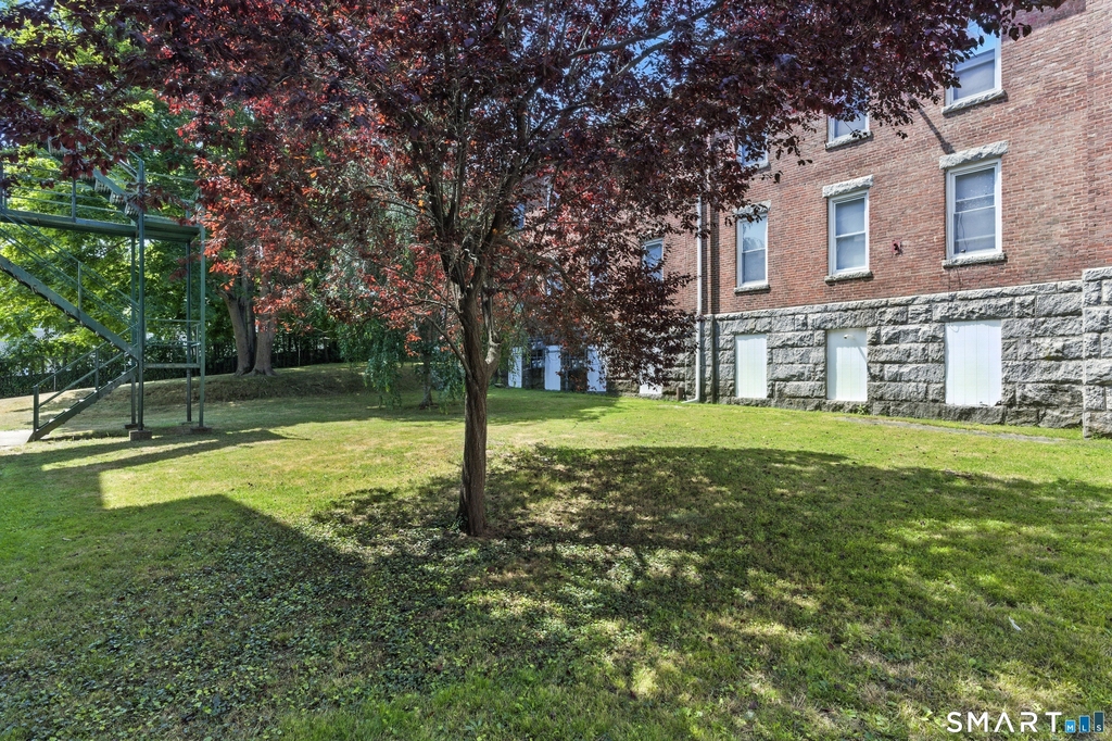 156 Garfield Avenue - Photo 11