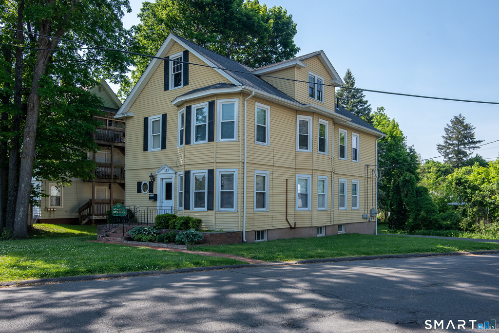 333 Center Street - Photo 1
