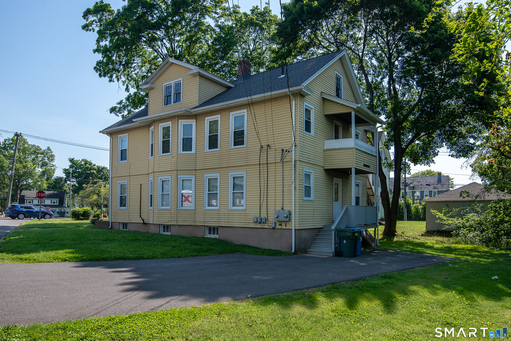 333 Center Street - Photo 0