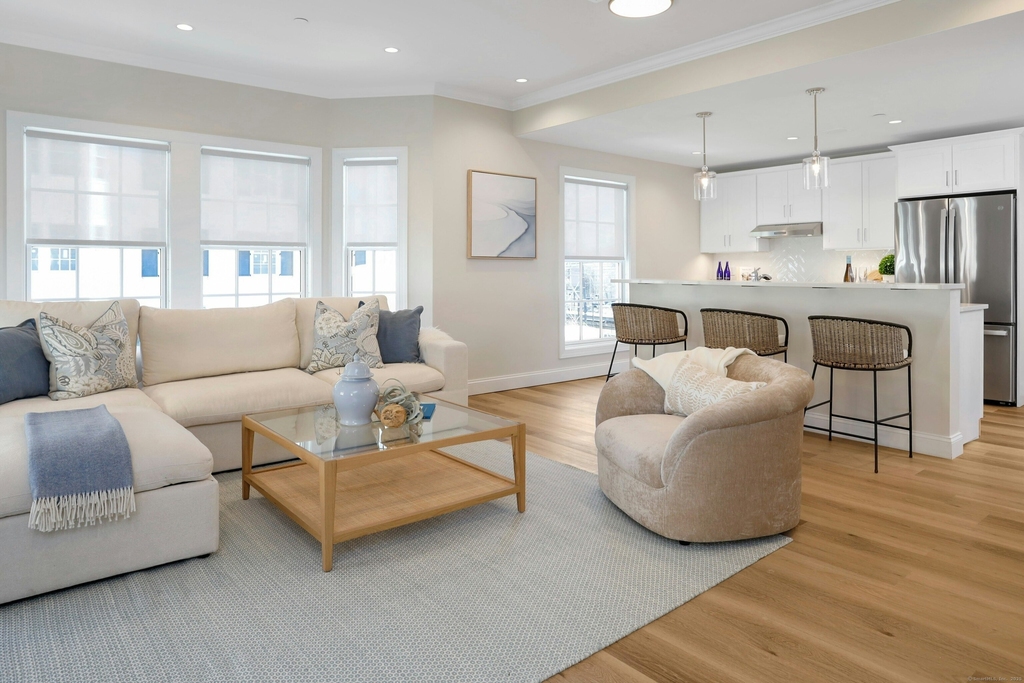 440 Heights Road - Photo 2