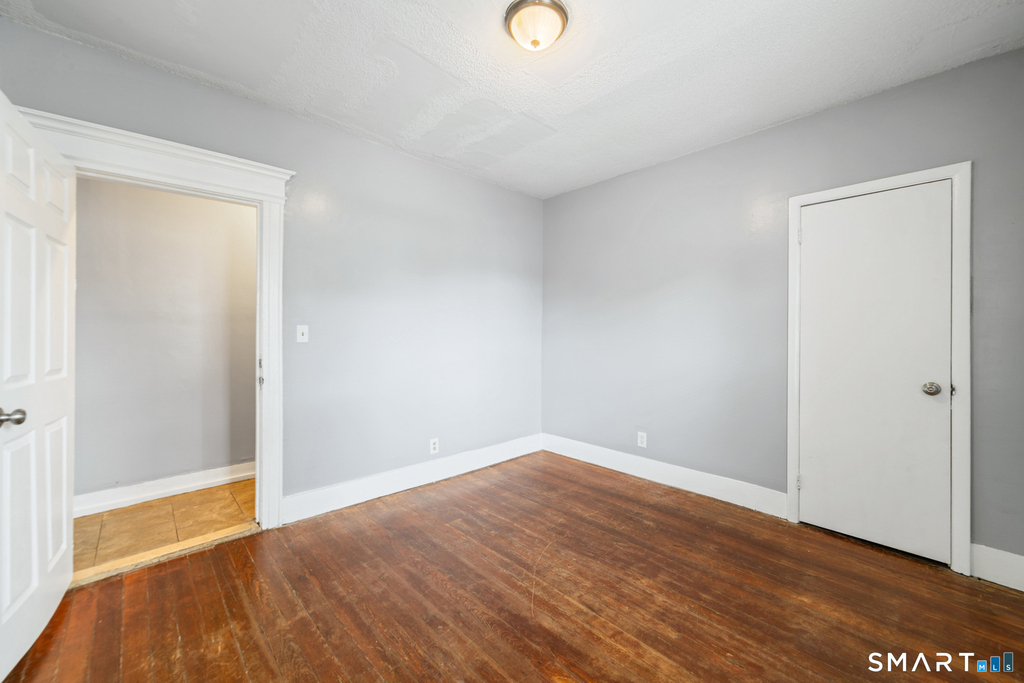 705 Dixwell Avenue - Photo 15