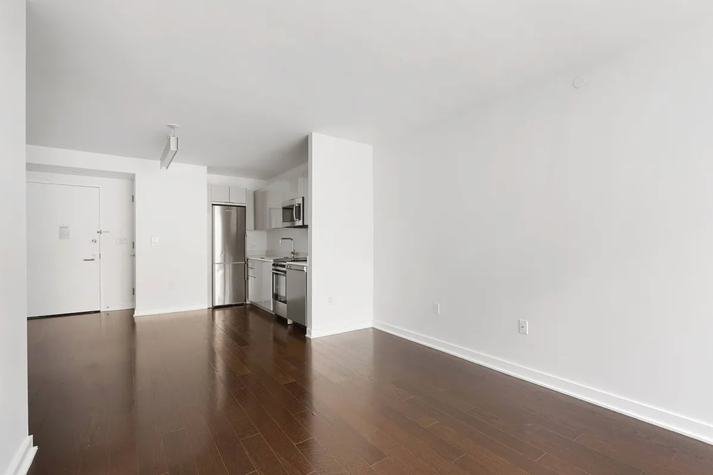 West 113th Street and Amsterdam Ave - Photo 13