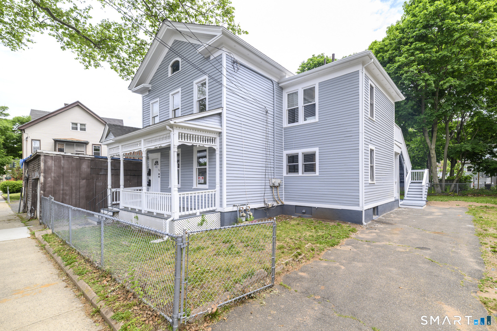 87 Orchard Street - Photo 2