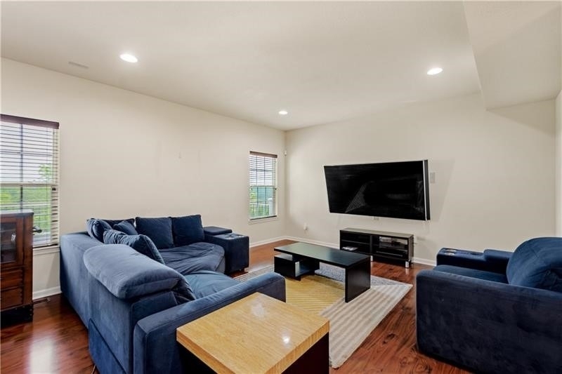312 Sunrise Dr - Photo 5