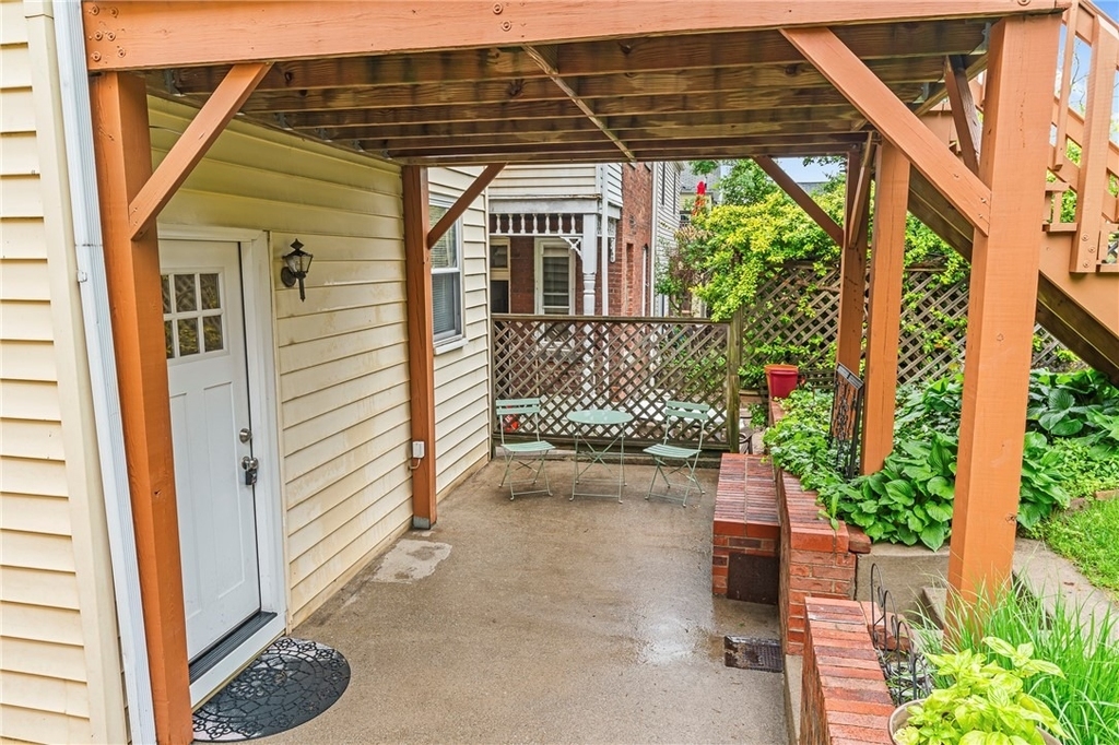 419 Hastings St - Photo 27