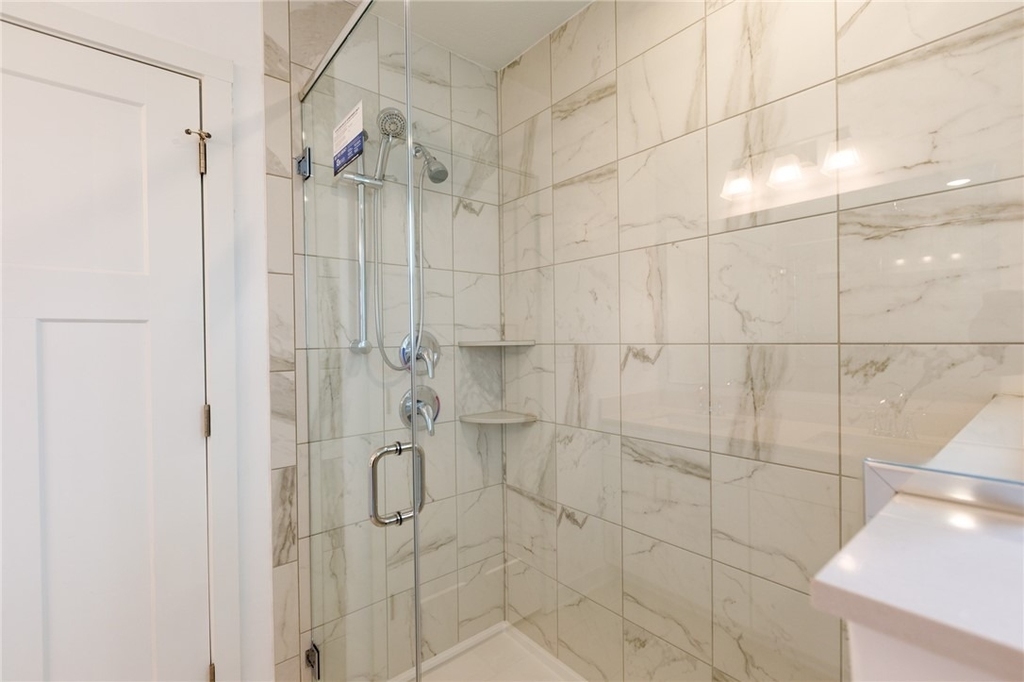 109 Mesa Dr - Photo 7