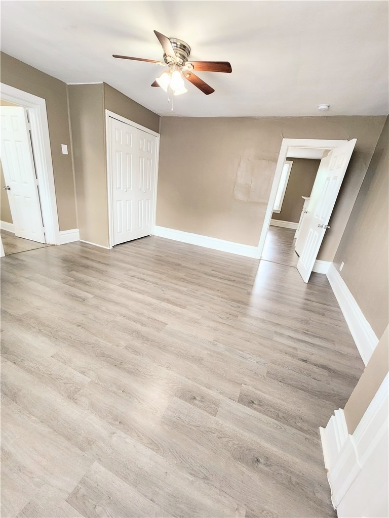 1210 Maple Ave - Photo 3