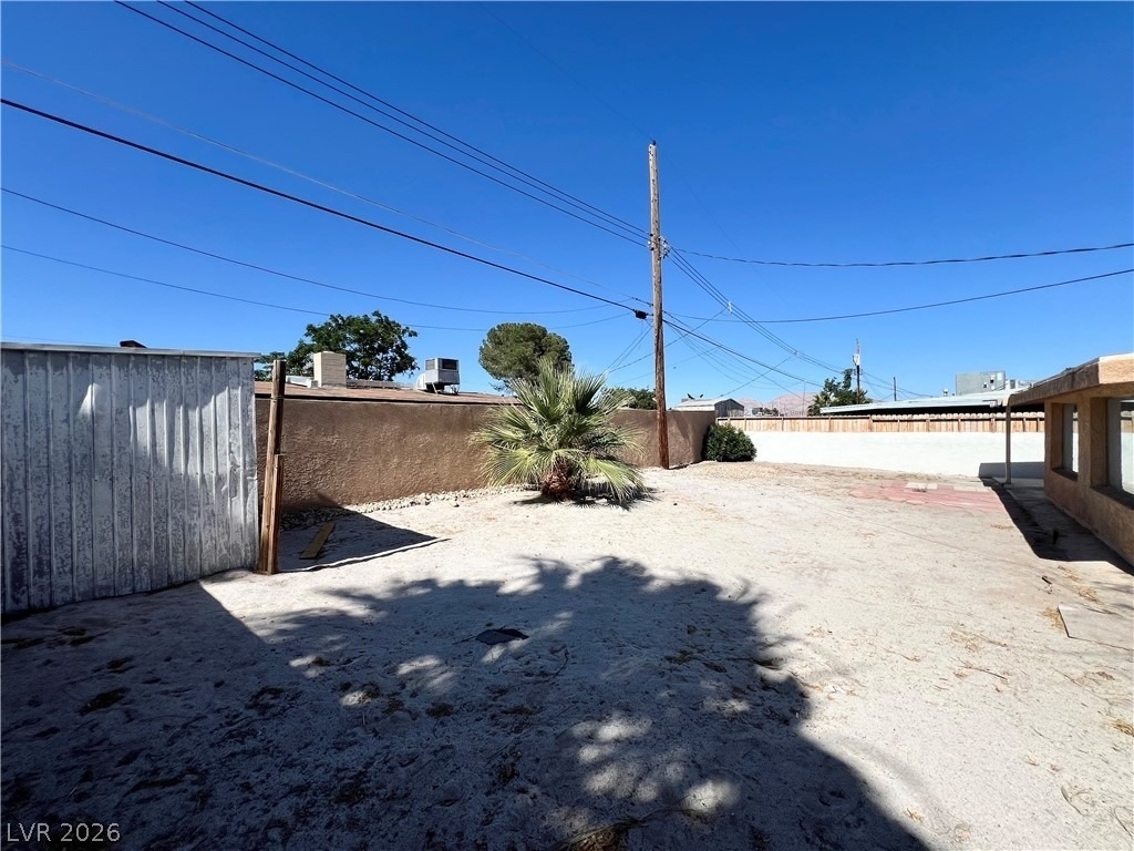 2017 Bracken Avenue - Photo 17