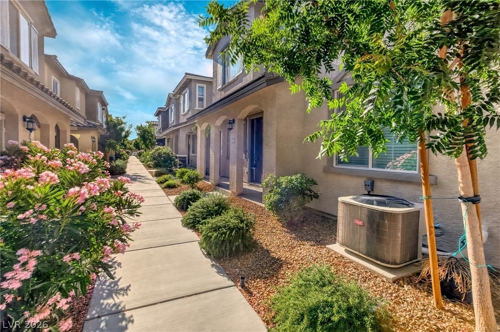 25 Barbara Lane - Photo 0
